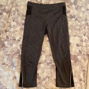 Lululemon crop tight